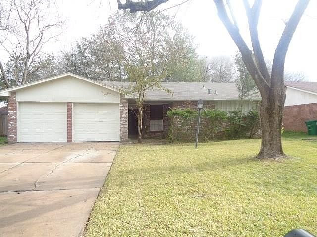 1st image of 15827 Kenbriar Dr