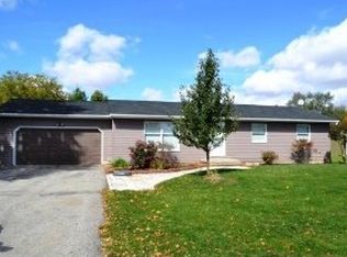 1842 Irene Rd, Sandwich, IL 60548