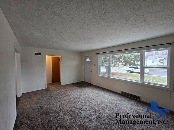 2nd image of 1706 Avenue D