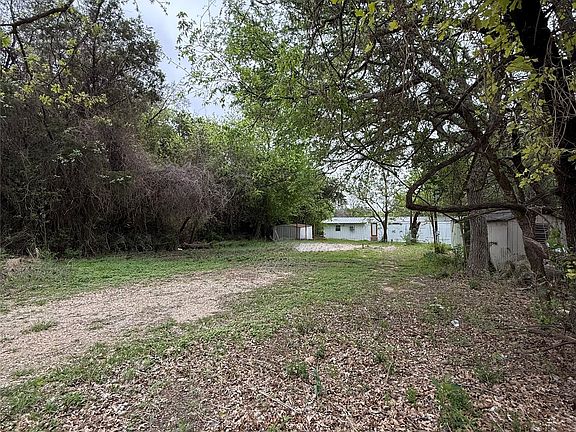 5th image of 2917 Cedarbrush St