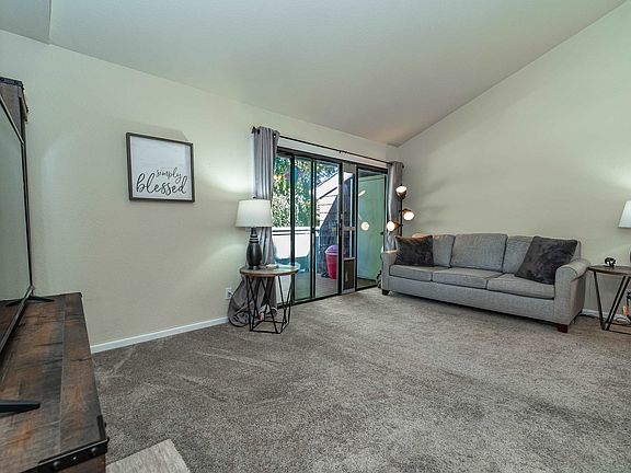 4th image of 200 Compton Cir APT C