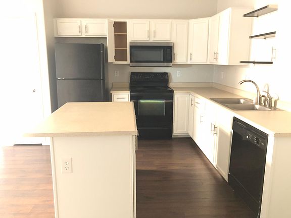 4th image of 6610 E University Dr Unit 45