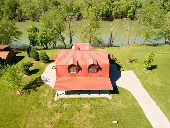3rd image of 222 Rainbow Rd