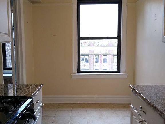 3rd image of 820 W End Ave APT 6D