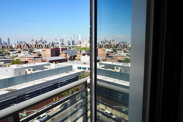 Rented by Warburg | media 16