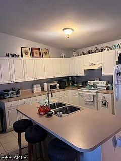 4th image of 2046/2048 NE 6th St