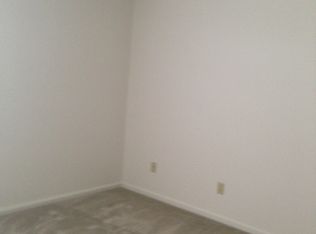 3858 N Camelot Dr APT 3D, Decatur, IL 62526