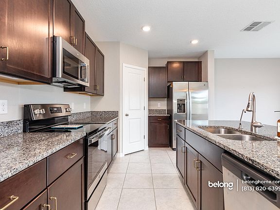 5th image of 6986 King Creek Dr
