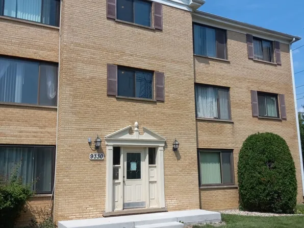9330 Hamilton Ct APT E, Des Plaines, IL 60016