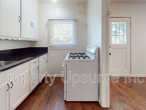 2nd image of 650 Bird St #4