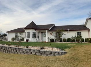 19 Starville Pl, Reeds Spring, MO 65737