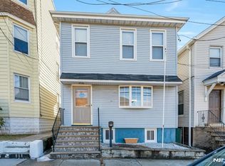 516 Forest St, Kearny, NJ 07032