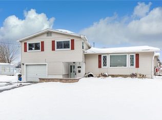 100 Sotherden Dr, Liverpool, NY 13090