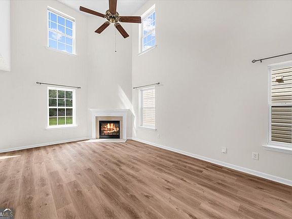 4th image of 5180 Sky Ridge Way