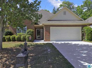 812 Narrows Point Dr, Birmingham, AL 35242