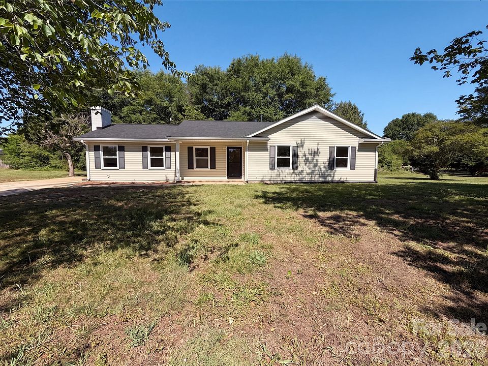 1st image of 4700 Misty Hill Ln