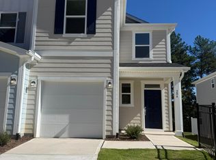 206 Parker Ln, Mebane, NC 27302