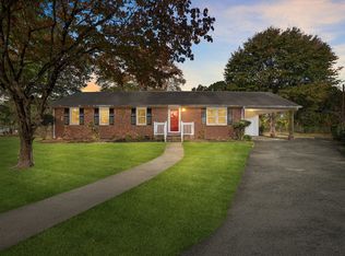 139 Loche Adele Dr, Spartanburg, SC 29307
