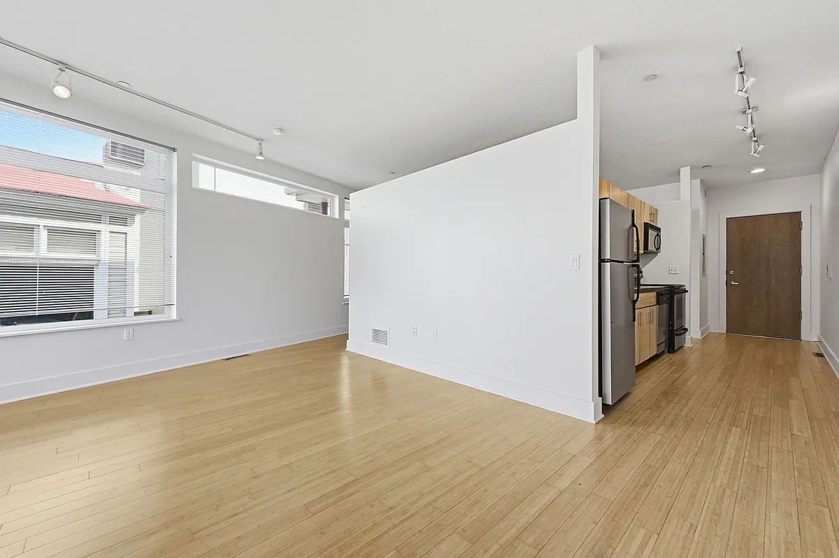 1 bed, $1,980 — Photo 3