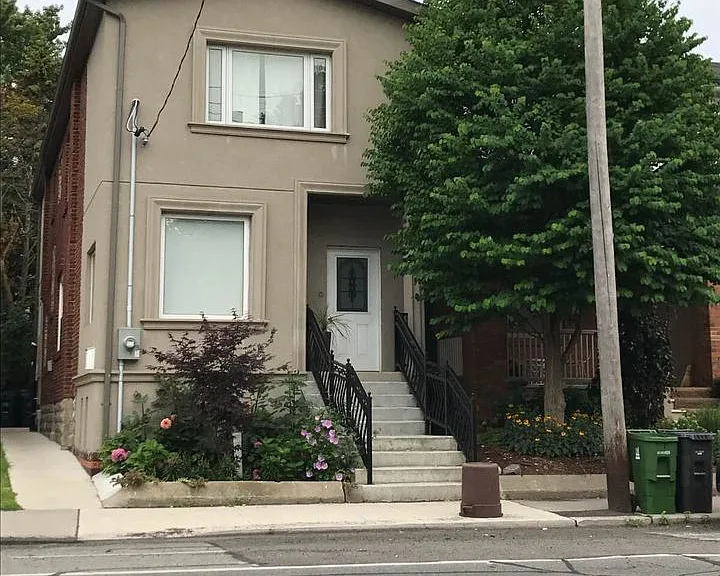 538 Runnymede Rd #BASEMENT — Photo 1