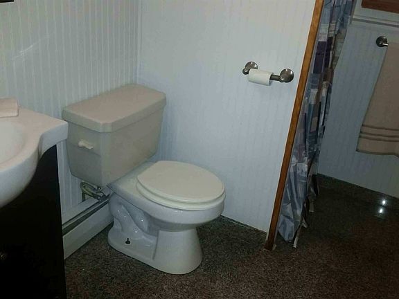 3rd image of 285 W 14th St