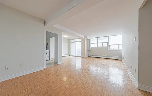 1440 Lawrence Ave W Photo 1