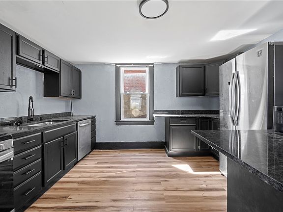 2nd image of 813 Bower Hill Rd