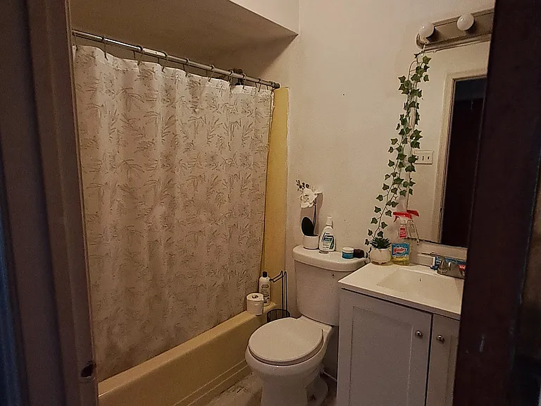 610 N Victoria Ave #A — Photo 18