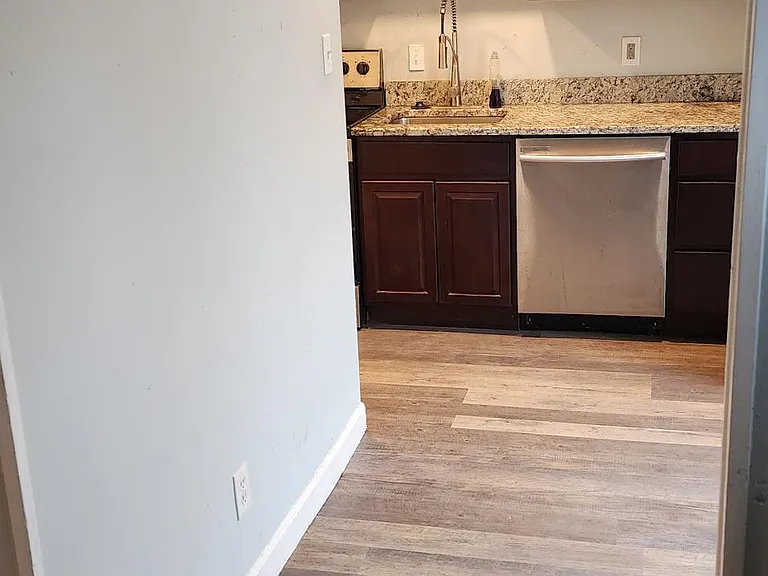 3218 Clover Rd E #END — Photo 7
