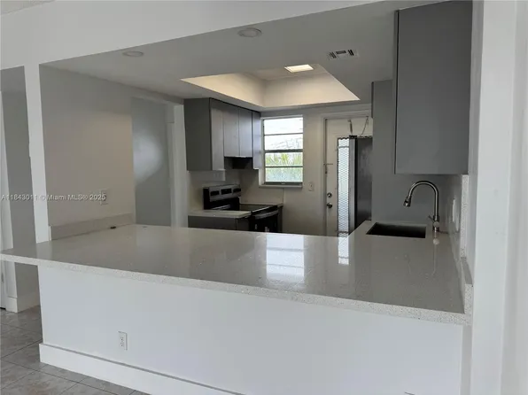 1333 E Hallandale Beach Blvd APT 444, Hallandale Beach, FL 33009