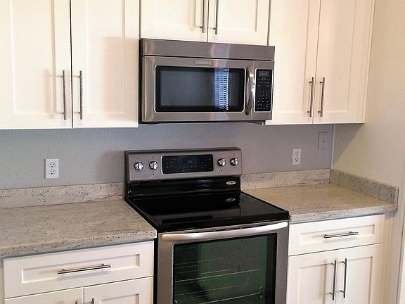 3rd image of 23035 N 21st St
