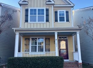 102 Windy Creek Ln, Apex, NC 27502