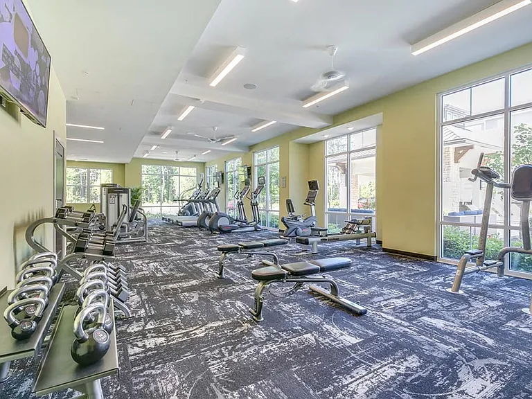 The Flats at Ballantyne Apartments — Photo 18