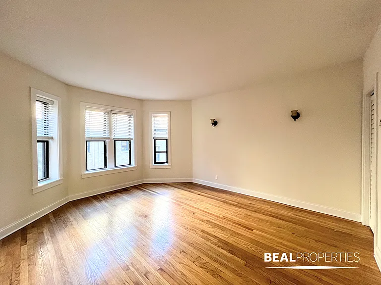 4034-40 N Ashland Ave — Photo 10