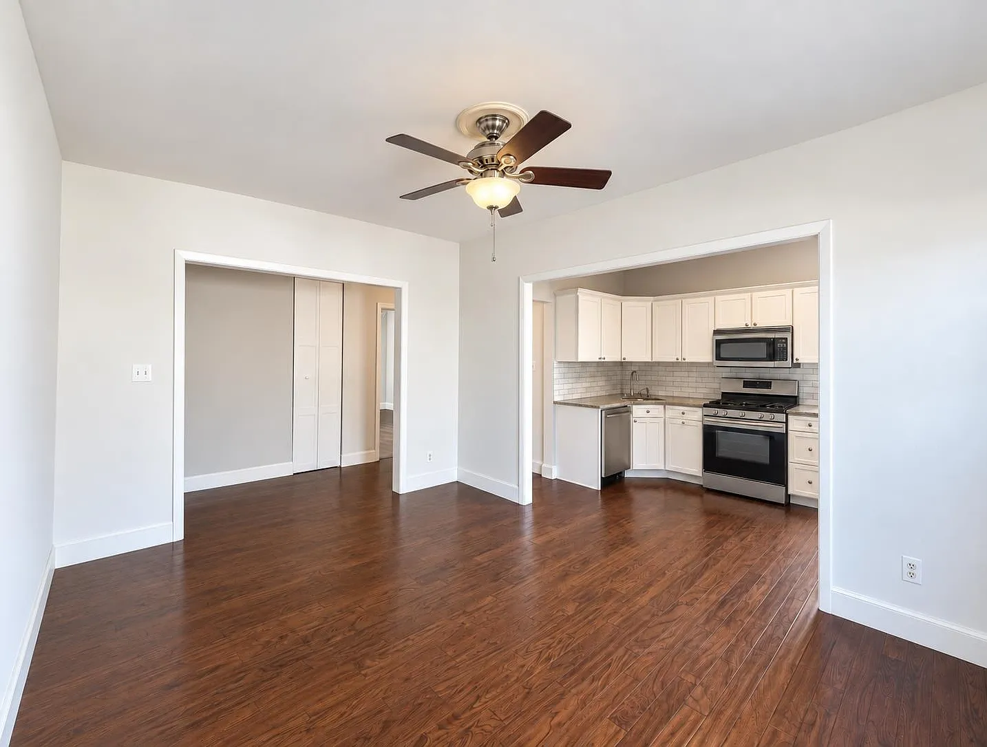 1 bed, 1.0 bath, 750 sqft, $1,800 — Photo 2