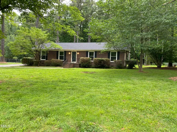 108 Shadow Brook Dr, Hillsborough, NC 27278