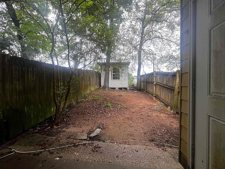 3720 Rockbrook Dr #C — Photo 10