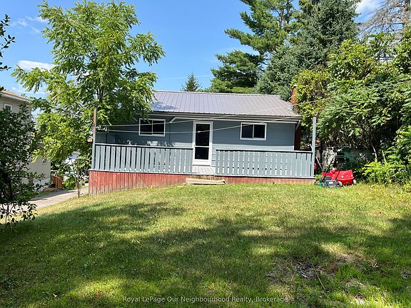 3rd image of 72 Lakeshore Rd