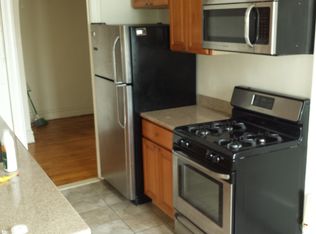 3715 27th St APT 3G, Long Island City, NY 11101