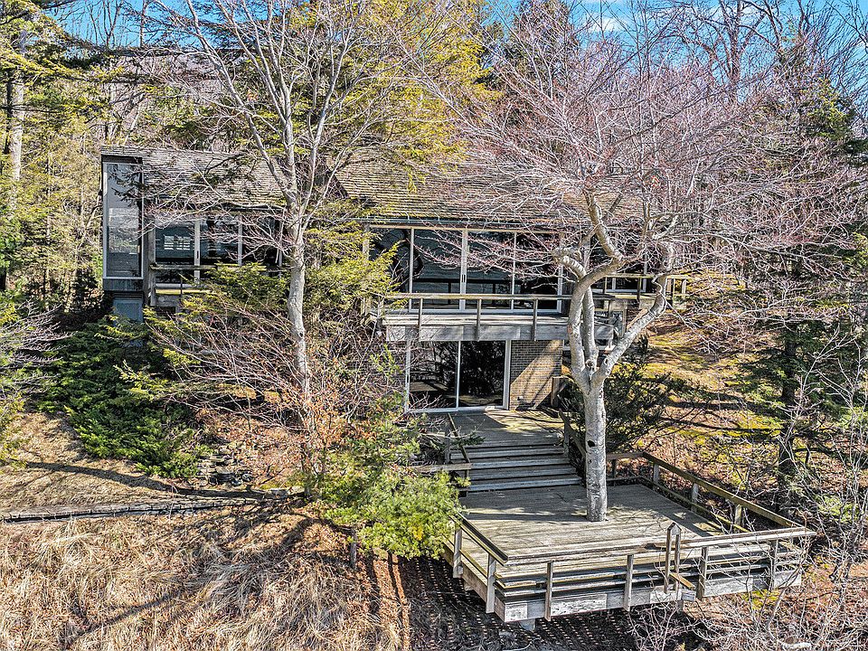 18287 N Shore Estates Rd, Spring Lake, MI 49456 MLS 23137739 Zillow