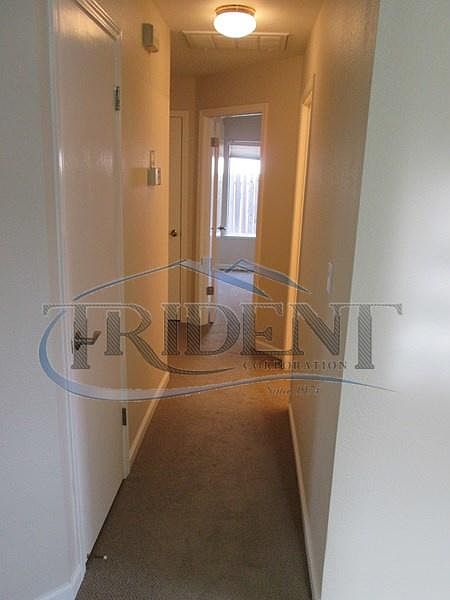 1st image of 2581 Drummond Dr
