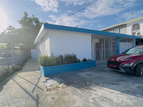 37 Street Commons Hill Brothers Sabana Llana Farm #324, San Juan, PR 00924