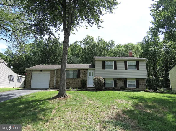 7125 Vantage Dr, Alexandria, VA 22306