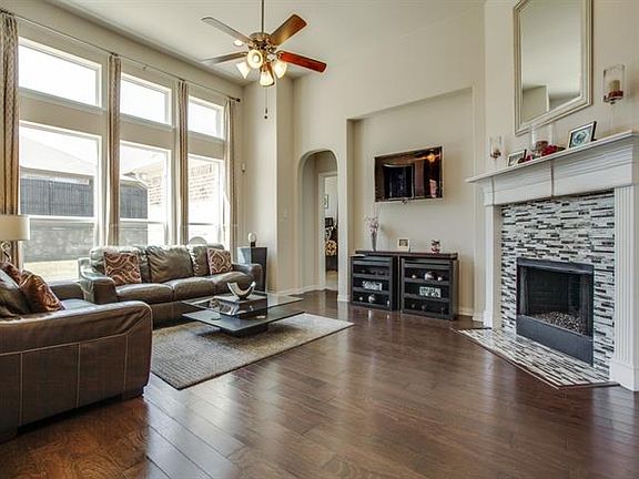 5th image of 2428 Playa Del Mar Dr