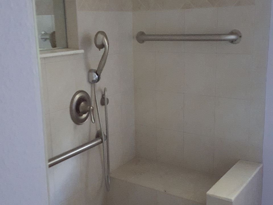 2nd image of 13 Jeff Rd