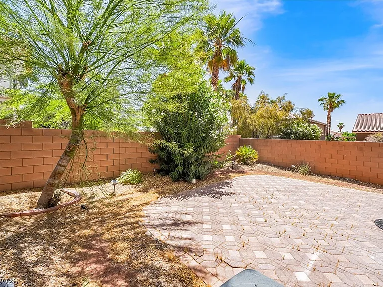 3520 Dune Grass St — Photo 36