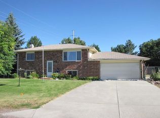1018 Plum St, Cheyenne, WY 82007