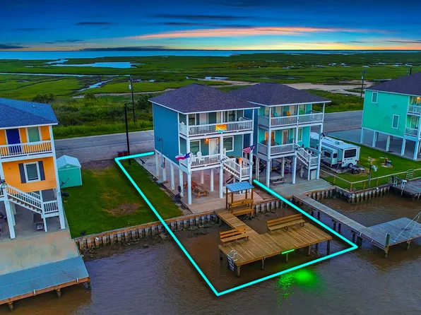 2788 Fm 2031, Matagorda, TX 77457