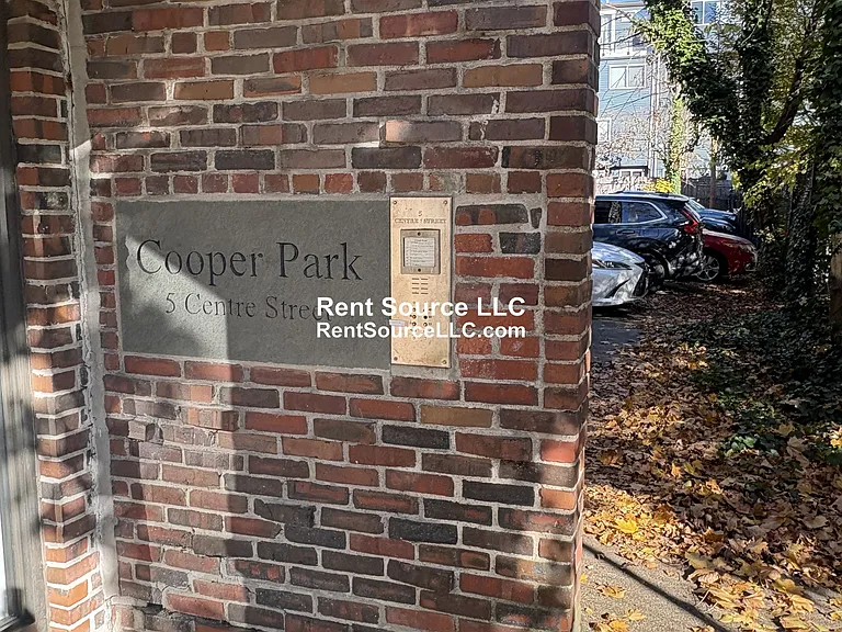 5 Centre St #32 — Photo 16
