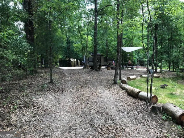 648 White Oak Dr, Eufaula, AL 36027